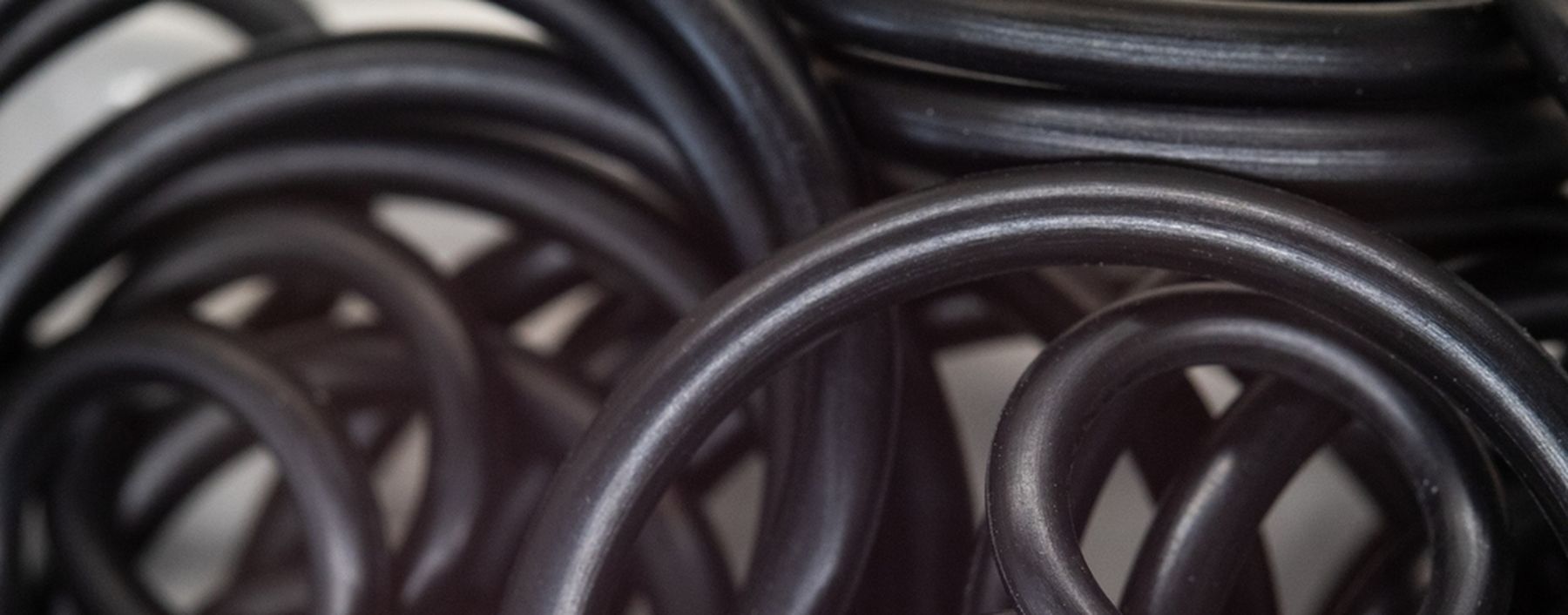 KTT Zsírtalanítás, LABS-mentes tisztítás Alkalmazott technológiák: zsírtalanítás, LABS-mentes tisztítás